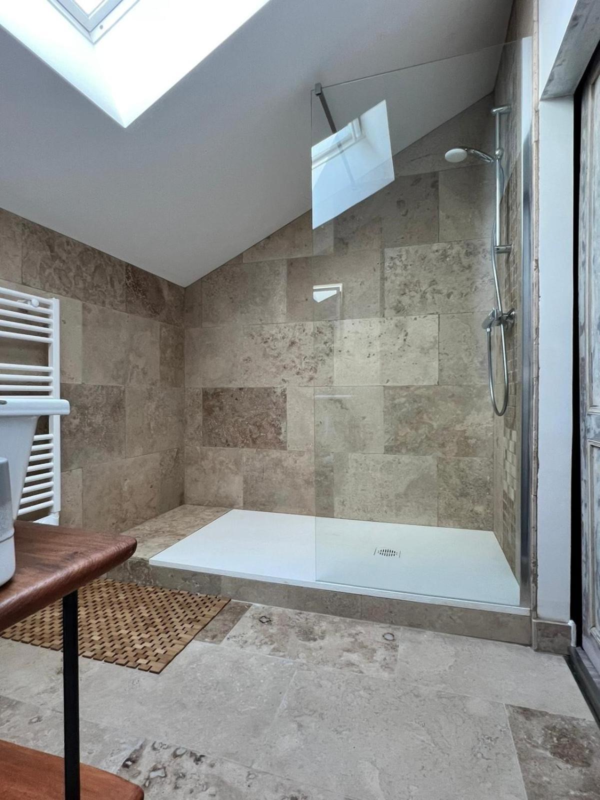 Au Pre De Karine Bed & Breakfast Cuneges Екстериор снимка