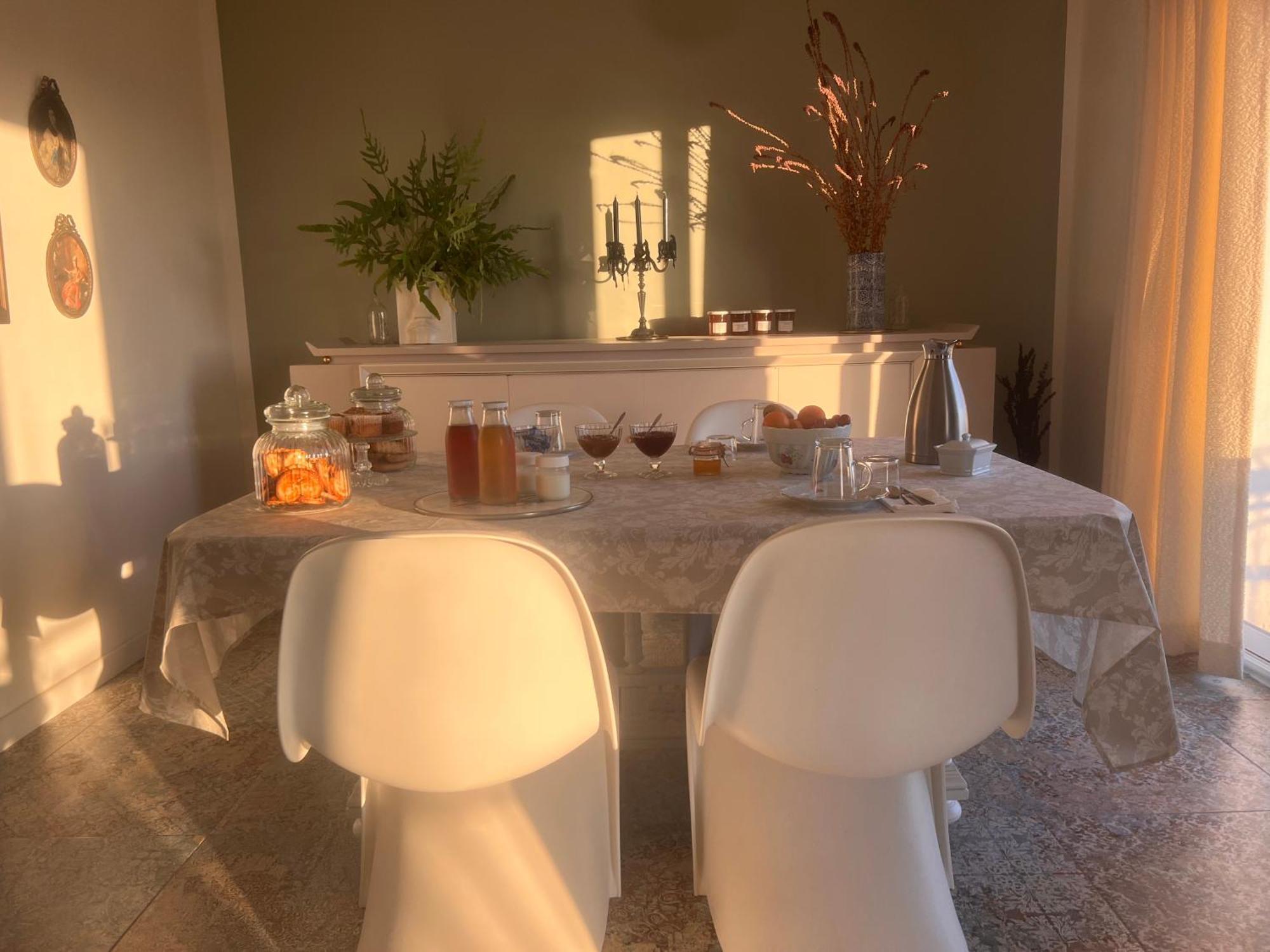 Au Pre De Karine Bed & Breakfast Cuneges Екстериор снимка